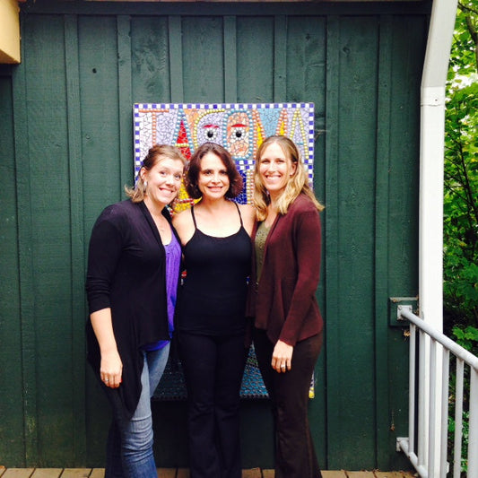 Julie Tupler with the Mindwife hosts Katrina and Marie - Diastasis Rehab